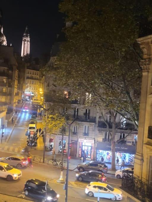 Charmant Appartement Pres De Montmartre Paris Dış mekan fotoğraf