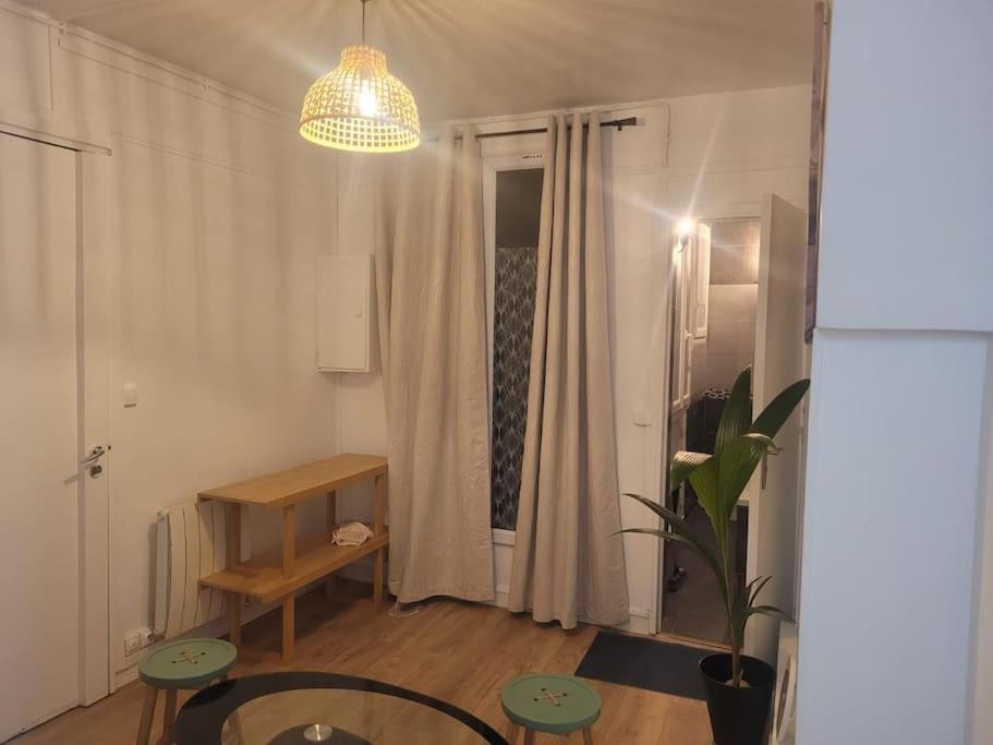 Charmant Appartement Pres De Montmartre Paris Dış mekan fotoğraf